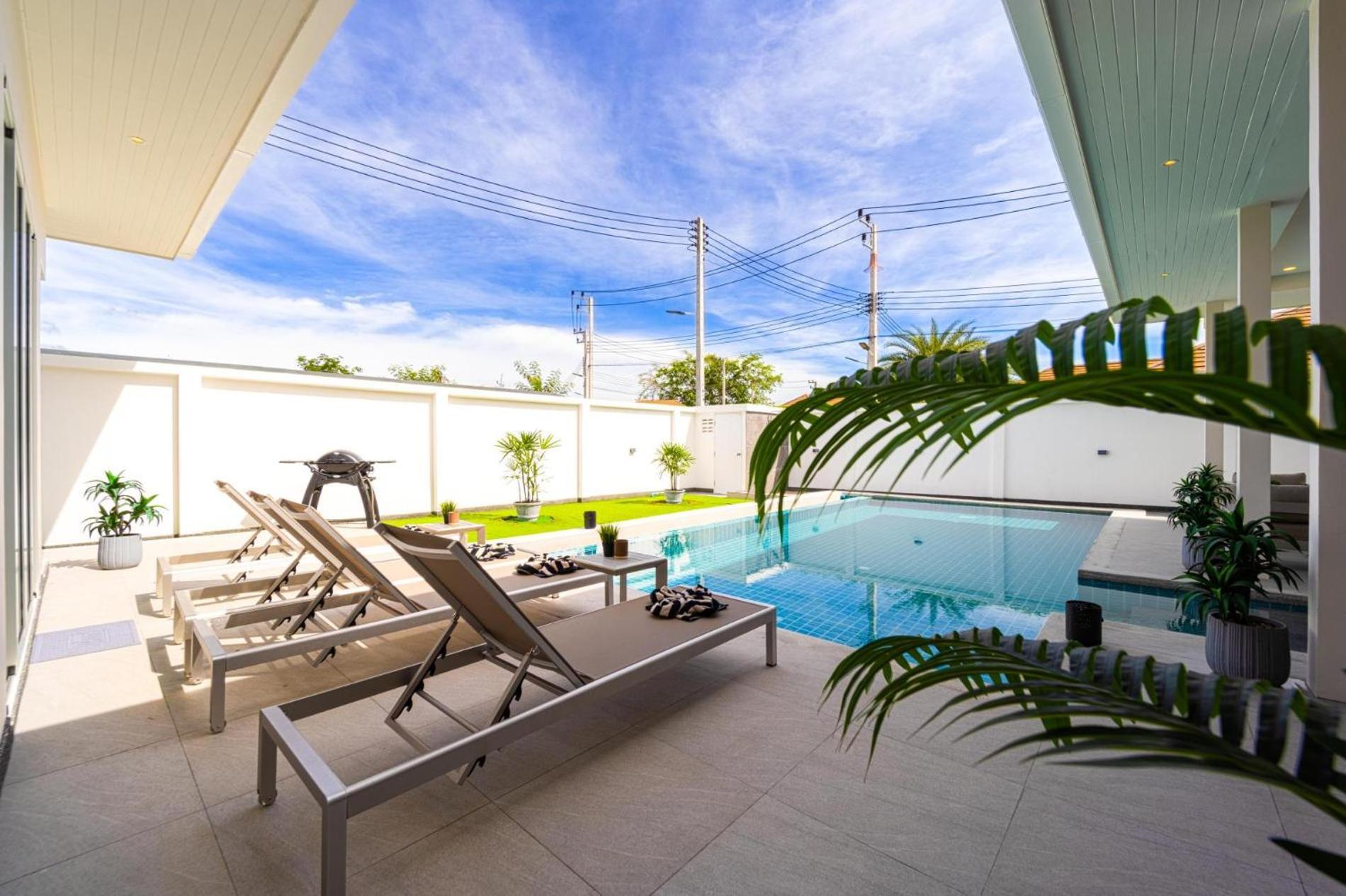Modern 3br - Great Location - Kl3 Villa *